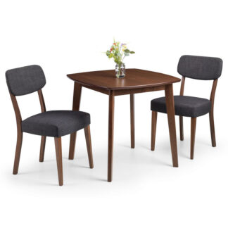 lennox-table-2-farringon-chairs-props