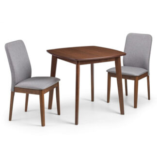 lennox-table-2-berkley-chairs-no-props